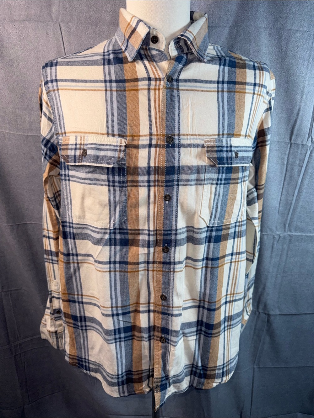 2262-George Men's Plaid Button-Down Shirt in Blue, Tan and Cream